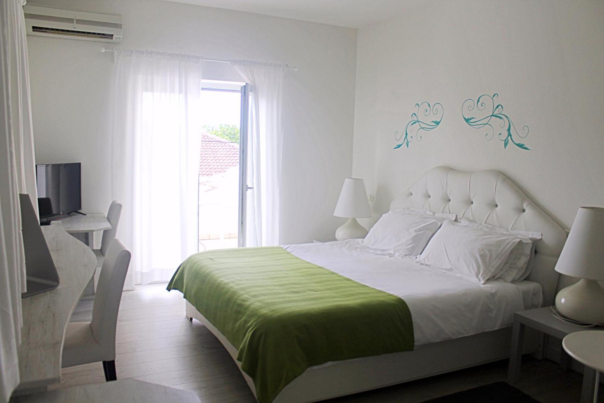 Hotel La Settima Luna ซาวูดริยา ภายนอก รูปภาพ