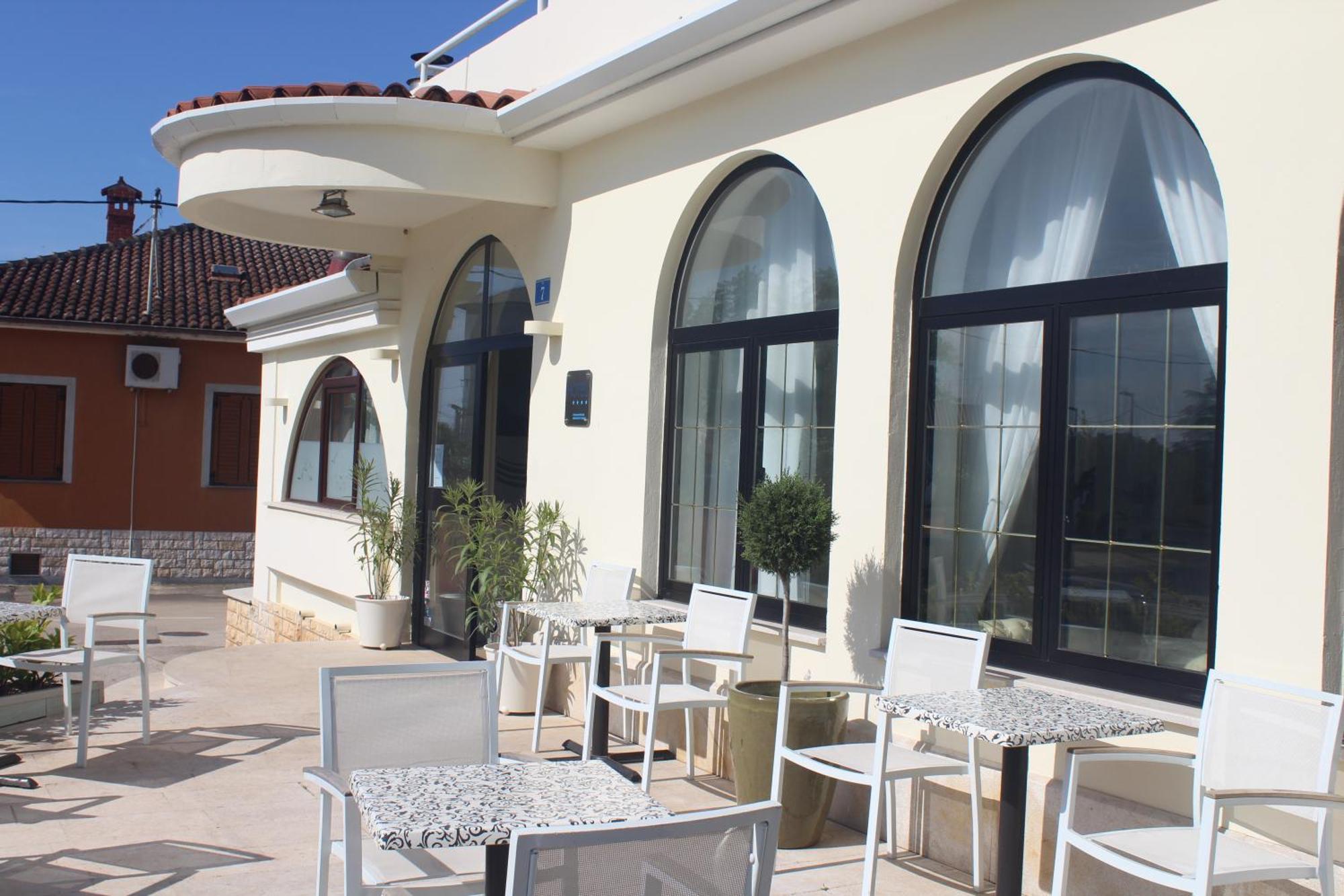 Hotel La Settima Luna ซาวูดริยา ภายนอก รูปภาพ